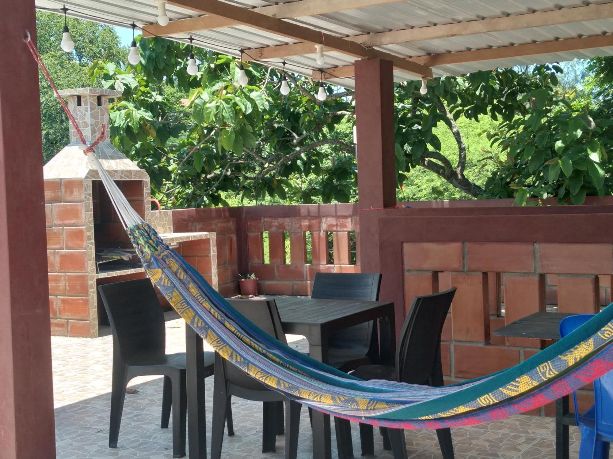 Hostal Casa Taisha Montanita Luaran gambar