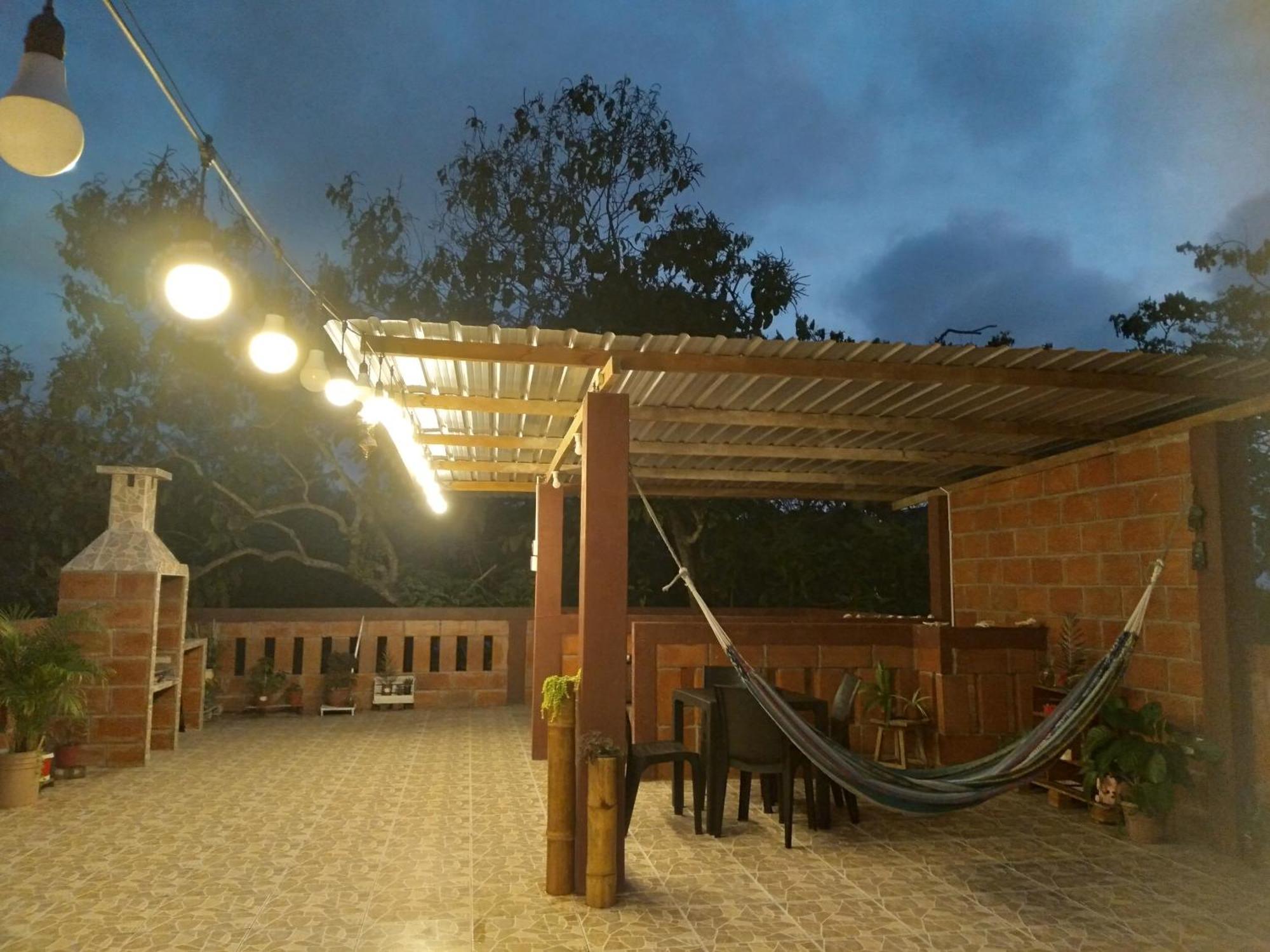 Hostal Casa Taisha Montanita Luaran gambar