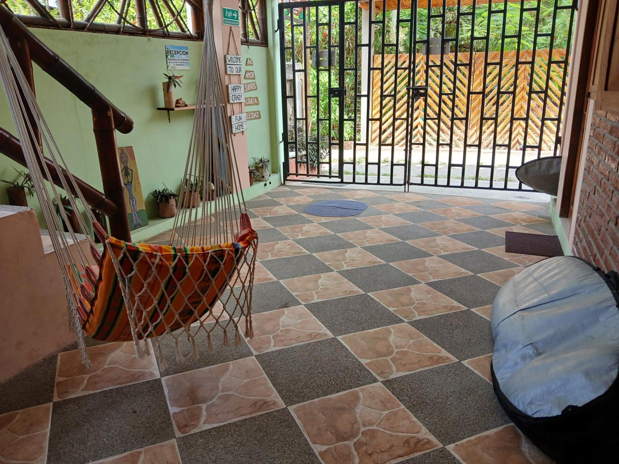 Hostal Casa Taisha Montanita Luaran gambar